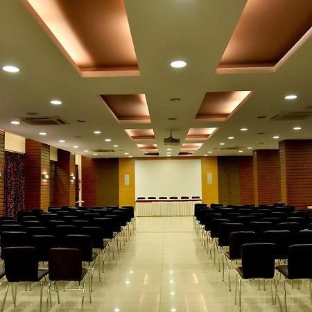 Hotel Prince Residency Bhuj Buitenkant foto