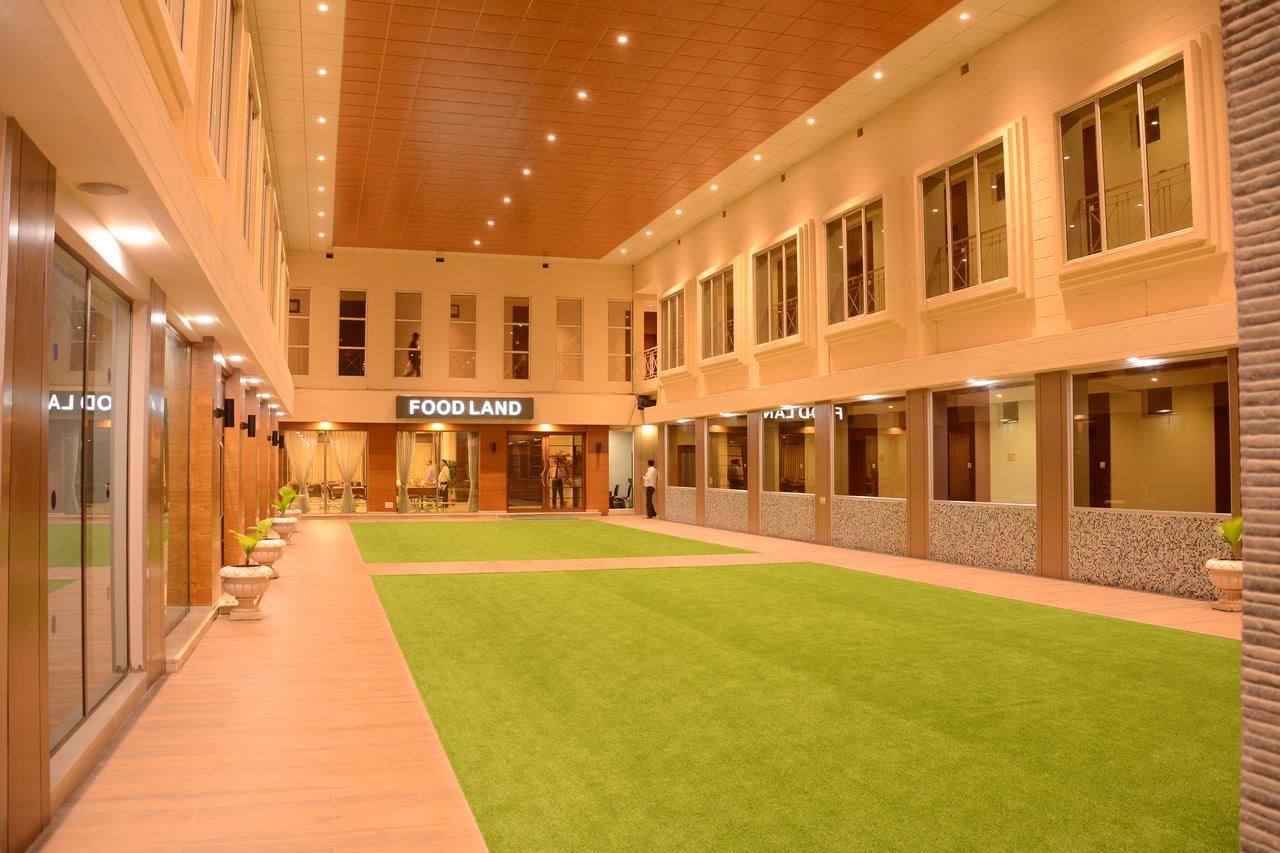 Hotel Prince Residency Bhuj Buitenkant foto